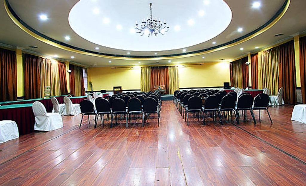 เดอะ วูด แมเนอร์ เอ็มจี โรด Hotel Kochi ภายนอก รูปภาพ